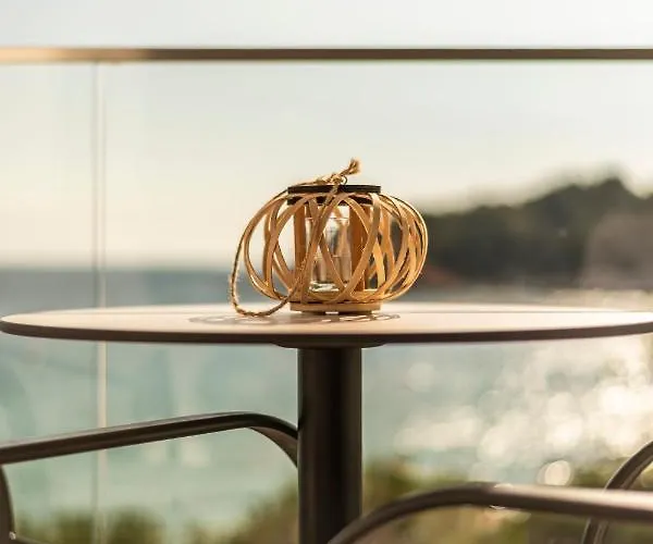 Sonar En El Mar Bed & Breakfast 4*